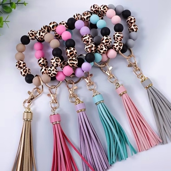 Cheetah Print Keychain - Picture 1 of 1